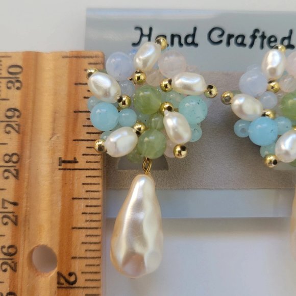 Vintage Pastel Acrylic Bead Cluster Faux Baroque Pearl Drop Clip On Earrings - Picture 3 of 3